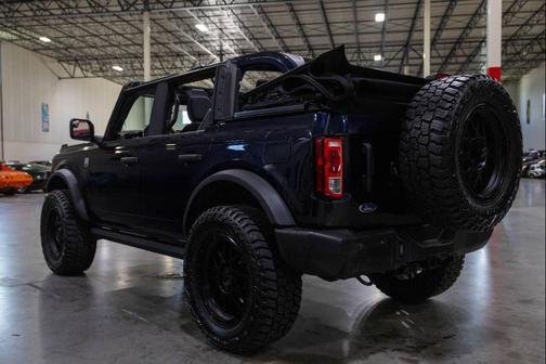 Antimatter Blue Metallic 2021 Ford Bronco Big Bend