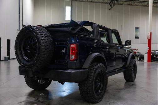 Antimatter Blue Metallic 2021 Ford Bronco Big Bend