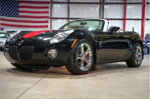 2006 Pontiac Solstice Base 2dr Convertible