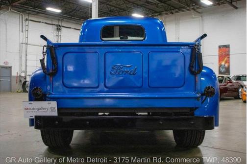 1948 Ford F1