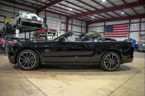 2014 Ford Mustang GT Premium