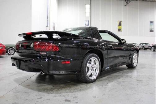 2002 Pontiac Firebird Trans Am 2dr Hatchback
