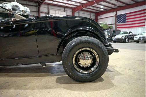 1932 Ford Roadster 