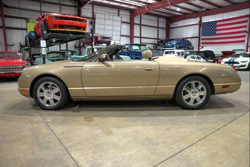 Gold 2005 Ford Thunderbird Deluxe