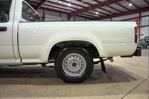 1992 Toyota Pickup Truck Base 2dr Standard Cab SB