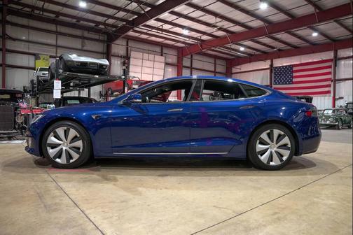 2021 Tesla Model S Long Range Plus