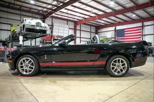 2007 Ford Shelby GT500 Base