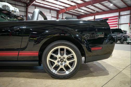 2007 Ford Shelby GT500 Base
