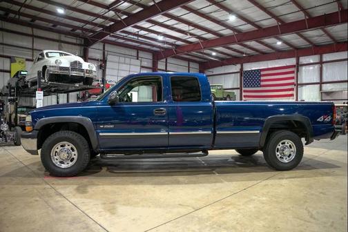 2000 Chevrolet Silverado 2500 LT Extended Cab