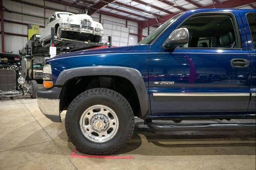 2000 Chevrolet Silverado 2500 LT Extended Cab