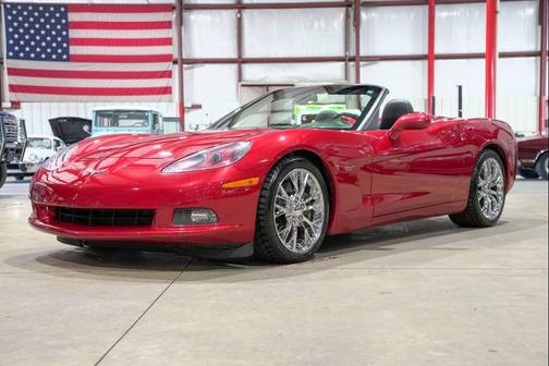 Red 2005 Chevrolet Corvette Base
