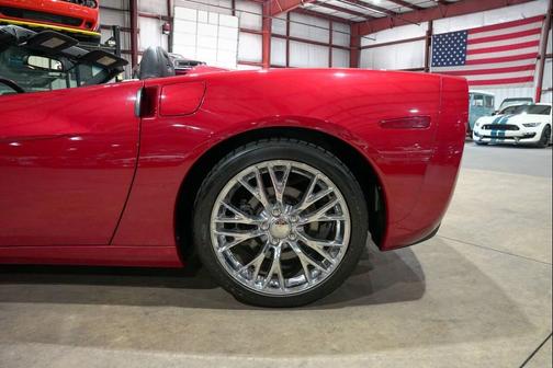 Red 2005 Chevrolet Corvette Base