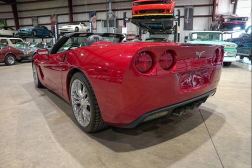 Red 2005 Chevrolet Corvette Base