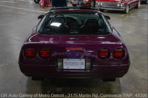 Dark Purple Metallic 1995 Chevrolet Corvette Base