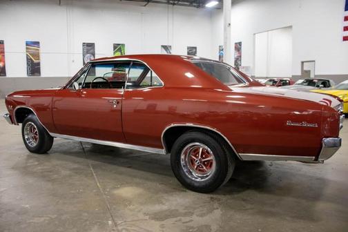 Photo 3 of 32 of 1966 Chevrolet Chevelle SS