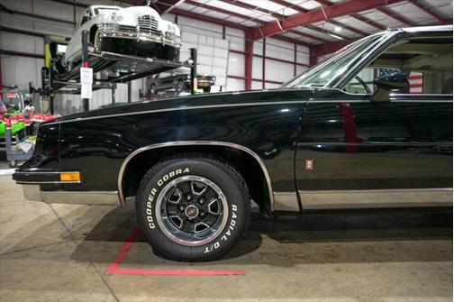 1984 Oldsmobile Cutlass Calais Base 2dr Coupe