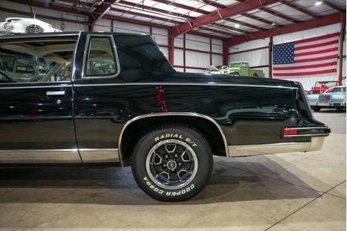 1984 Oldsmobile Cutlass Calais Base 2dr Coupe