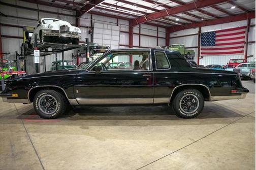 1984 Oldsmobile Cutlass Calais Base 2dr Coupe