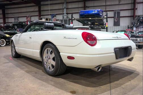 2002 Ford Thunderbird Deluxe