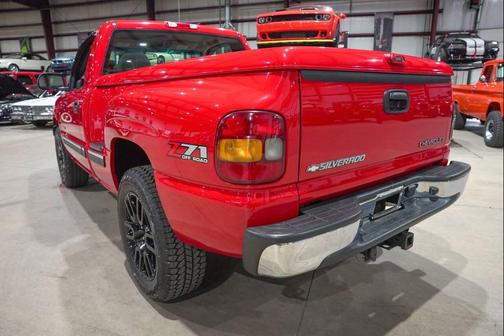 2002 Chevrolet Silverado 1500 LS