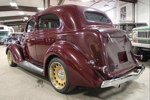 1936 Ford Tudor 