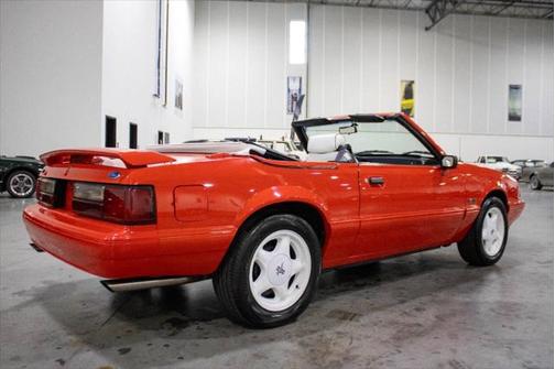 1992 Ford Mustang LX 5.0L Sport