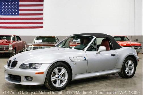 Titanium Silver Metallic 2000 BMW Z3 2.3 Roadster