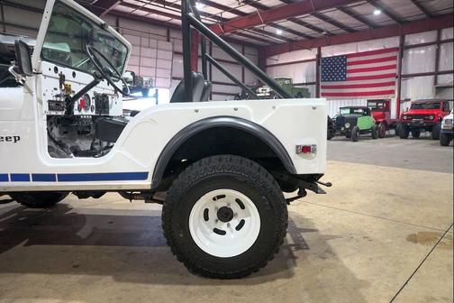 1982 Jeep CJ-7 Base 2dr 4WD SUV