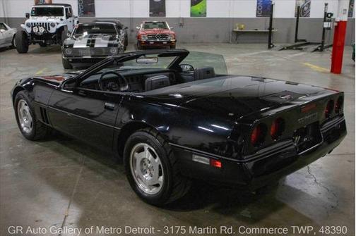 1988 Chevrolet Corvette Base