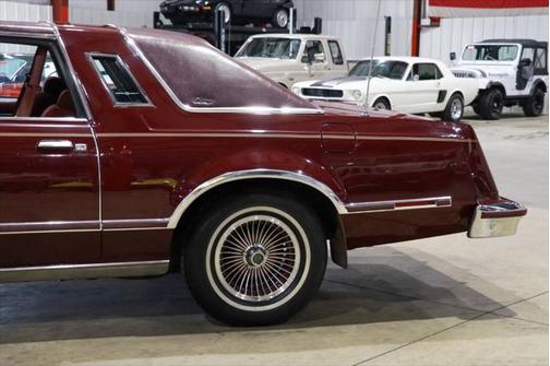 1979 Ford Thunderbird Base
