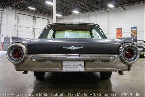 1961 Ford Thunderbird Base