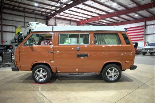 1984 Volkswagen Vanagon Camper 3dr Mini Van