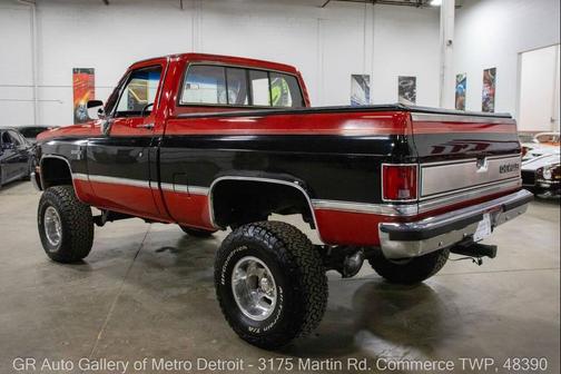1984 Chevrolet Pickup Truck Base