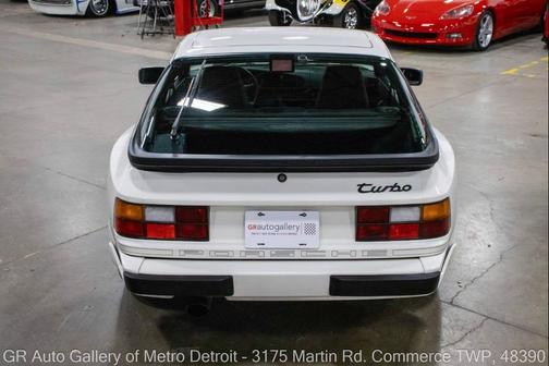 1988 Porsche 944 Turbo 2dr Hatchback