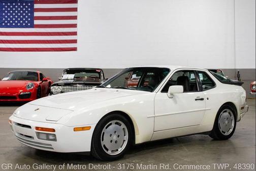 1988 Porsche 944 Turbo 2dr Hatchback