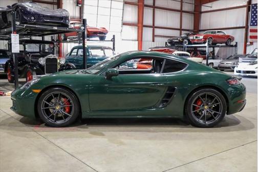 2017 Porsche 718 Cayman Base