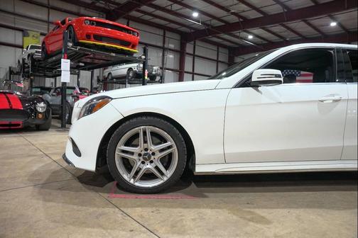 2014 Mercedes-Benz E-Class E 350 Luxury 4MATIC AWD 4dr Sedan