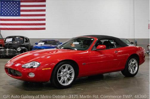 2001 Jaguar XK8