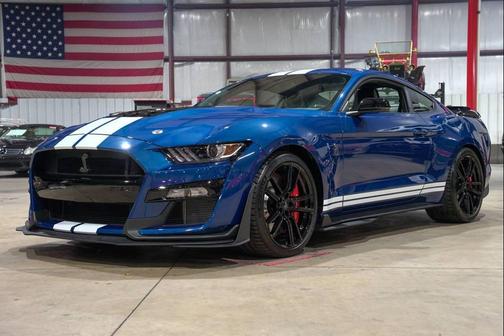 2022 Ford Shelby GT500 Base