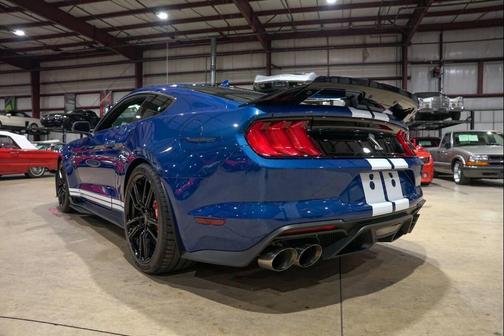 2022 Ford Shelby GT500 Base