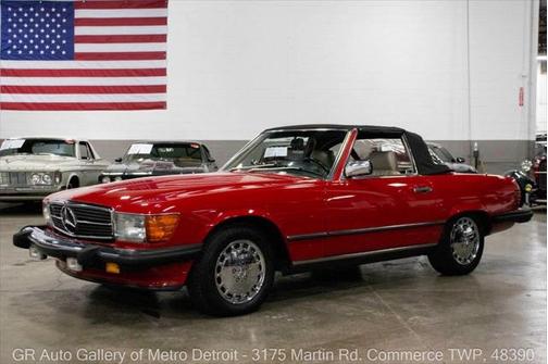 1986 Mercedes-Benz S-Class 560 SL 2dr Convertible