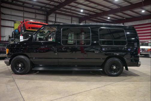 1996 Ford E150 Base