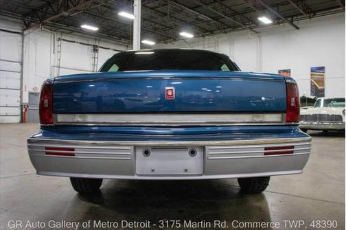 1992 Oldsmobile Ninety-Eight Regency Elite 4dr Sedan