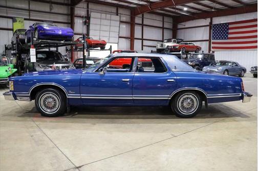 1977 Ford LTD Landau
