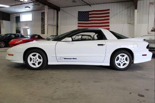 White 1994 Pontiac Firebird Trans Am 25th Anniversary 2dr Hatchback