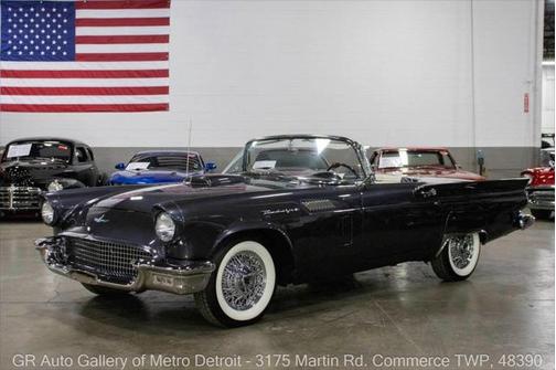 1957 Ford Thunderbird Base