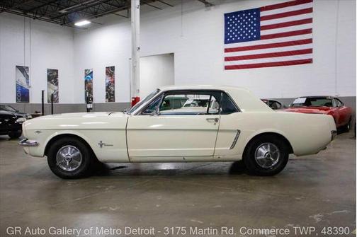 1965 Ford Mustang Base