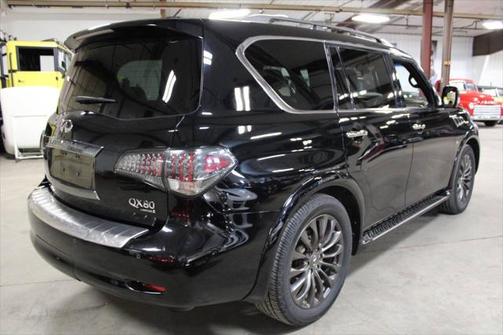 2015 INFINITI QX80 Limited