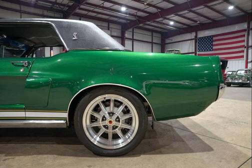 1967 Ford Mustang Base