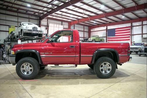 1997 Dodge Ram 1500 Laramie SLT 2dr 4WD Standard Cab SB